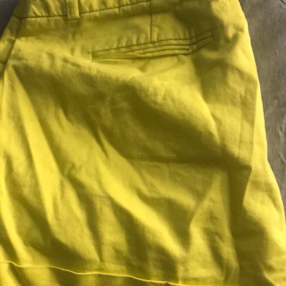 Shorts - Picture 3 of 3